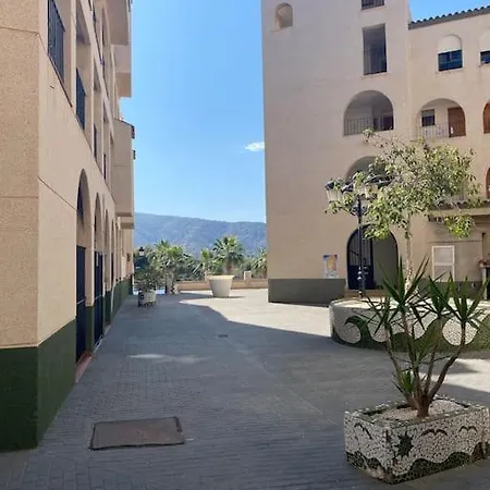 1 Linea, 2 Bedrooms Duplex, Sea View, 50 M From